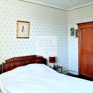 Maison 10 pièces 289000 €