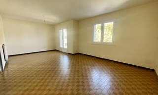 Immeuble  583 m² à vendre à Saint-Uze (26240)