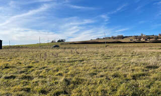 Terrain  935 m² à vendre à Saint-Jean-de-Galaure (26240)