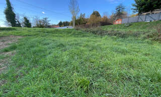 Terrain  594 m² à vendre à Hauterives (26390)