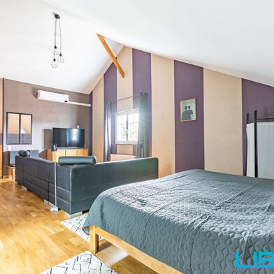 Maison 8 pièces 361990 €