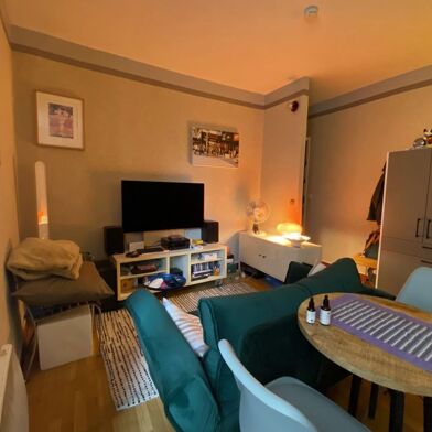 Appartement 3 pièces 286200 €