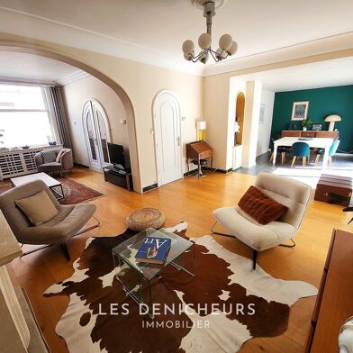 Maison 8 pièces 450000 €