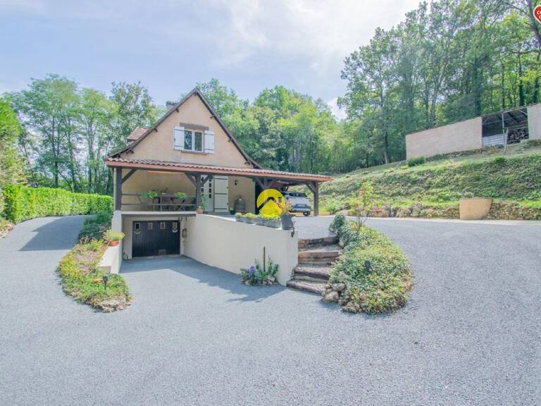 Charmante maison avec deux garages — photo 1