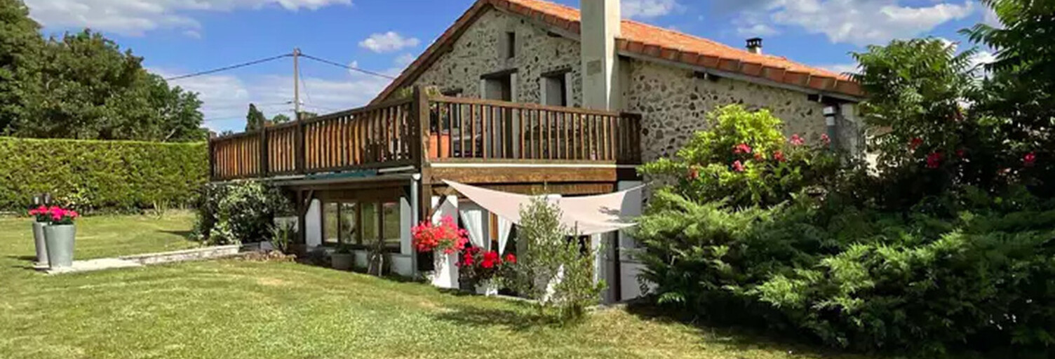 Maison 3 Pièces 231 m² à vendre à Saint-Privat-en-Périgord (24410)