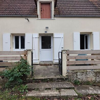 Maison 2 pièces 570 €