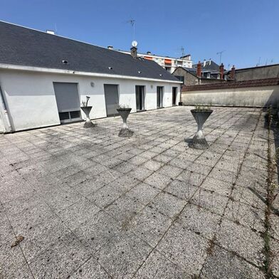 Appartement 5 pièces 186000 €