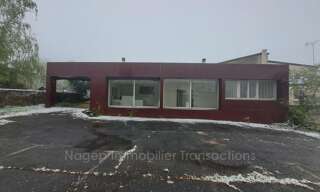 Local industriel  248 m² à louer à Montmarault (03390)