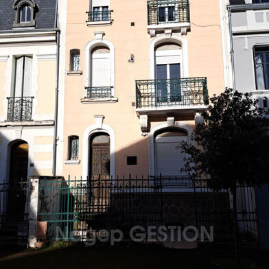 Appartement 2 pièces 700 €