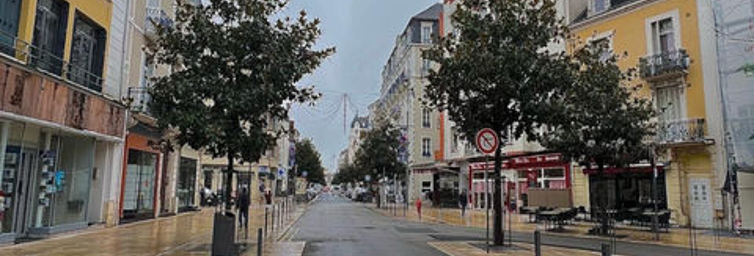 Local industriel  80 m² à vendre à Vichy (03200)