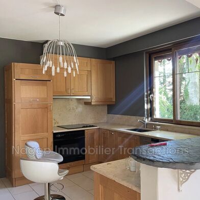 Maison 9 pièces 490000 €