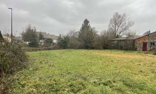 Terrain  1050 m² à vendre à Trézelles (03220)