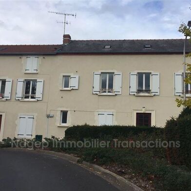 Immeuble  284900 €