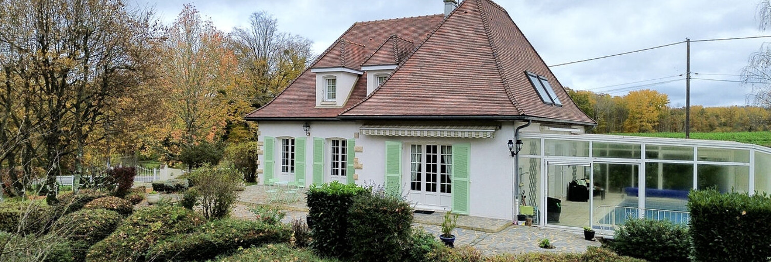 Maison 7 Pièces 216 m² à vendre à Venizy (89210)