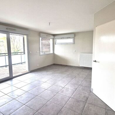 Appartement 3 pièces 999 €