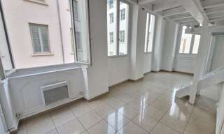 Appartement 1 Pièce 42 m² à louer à Lyon 1 (69001)