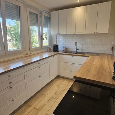 Appartement 3 pièces 1290 €