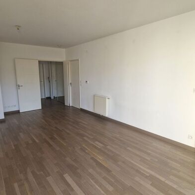 Appartement 3 pièces 301000 €