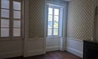 Maison 11 Pièces 230 m² à vendre à Bron (69500)