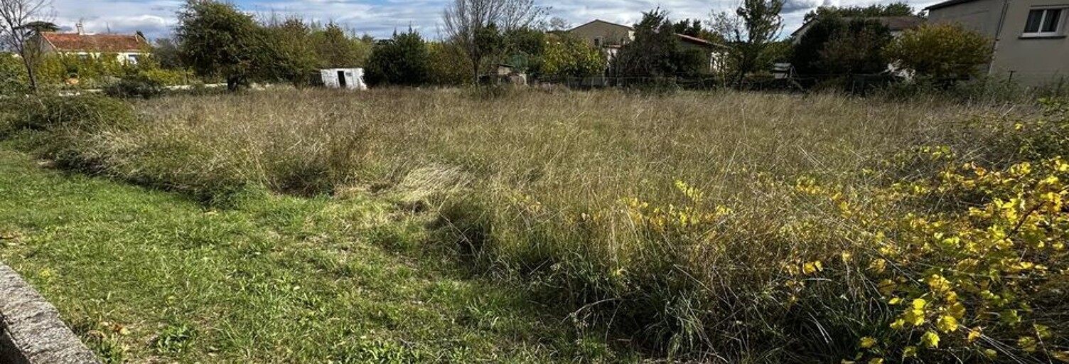 Terrain  2140 m² à vendre à Saint-Hilaire-de-Brethmas (30560)