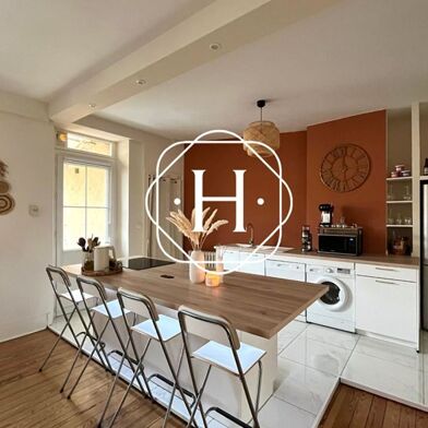 Appartement 4 pièces 895 €