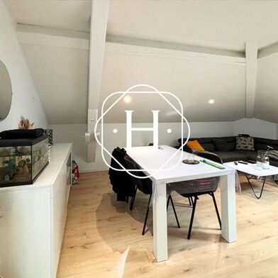 Appartement 4 pièces 755 €