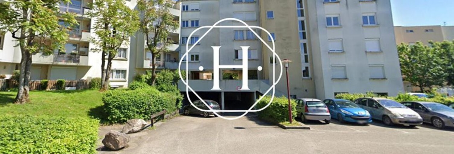 Garage  13 m² à vendre à Bourg-en-Bresse (01000)