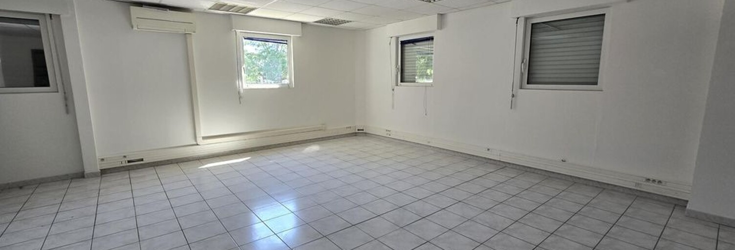 Bureau 2 Pièces 75 m² à louer à Nîmes (30000)
