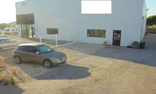 Commerce  200 m² à louer à Bellegarde (30127)