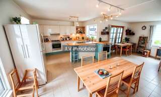 Maison 8 Pièces 114 m² à vendre à Cappelle-Brouck (59630)