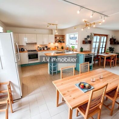 Maison 8 pièces 287900 €