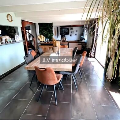 Maison 5 pièces 220000 €