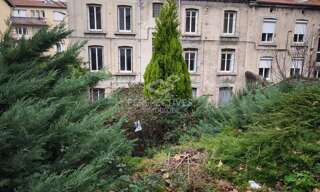 Immeuble  443 m² à vendre à Saint-Étienne (42100)