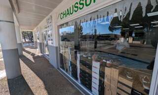 Commerce 4 Pièces 132 m² à louer à Saint-Martin-de-Crau (13310)