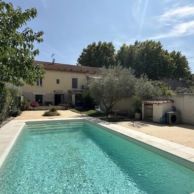 Maison 5 pièces 300000 €