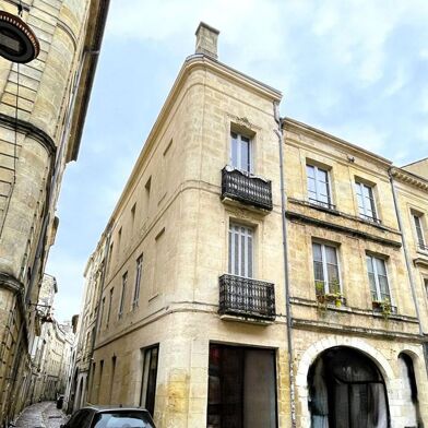 Immeuble  600000 €