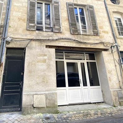 Local industriel  380000 €