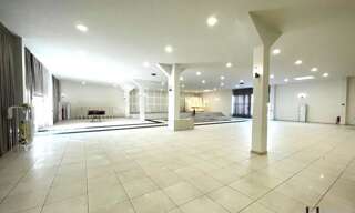 Commerce  950 m² à vendre à Bordeaux (33300)