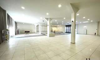 Commerce  950 m² à vendre à Bordeaux (33300)