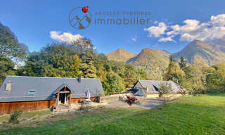 Immeuble  370 m² à vendre à Argelès-Gazost (65400)