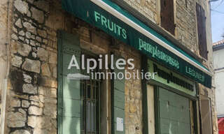 Commerce  80 m² à louer à Mouriès (13890)