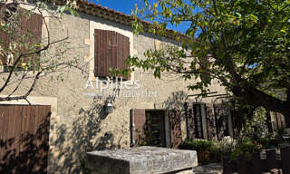 Maison 8 Pièces 229 m² à vendre à Mouriès (13890)