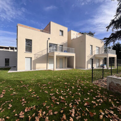 Appartement 4 pièces 285000 €