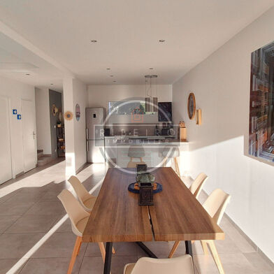 Maison 4 pièces 450000 €