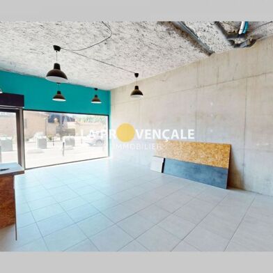 Commerce  212000 €