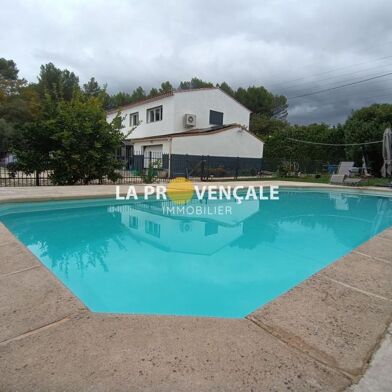 Maison 5 pièces 990000 €