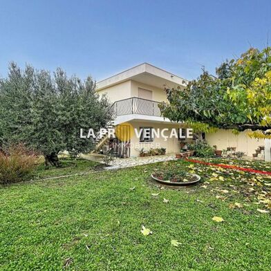 Maison 4 pièces 357000 €