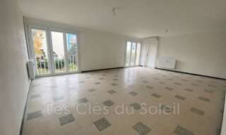 Appartement 5 Pièces 82 m² à louer à Hyères (83400)