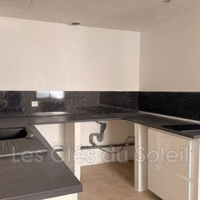 Appartement 2 pièces 630 €