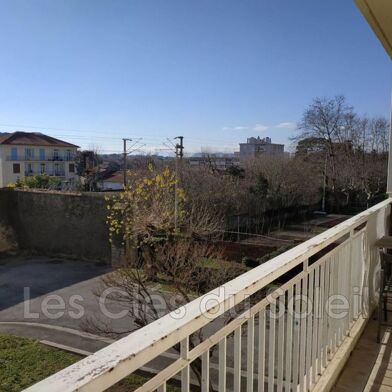 Appartement 3 pièces 845 €